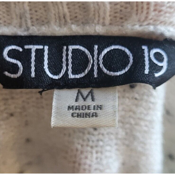 Studio 19 turtleneck long sleeve color block gray white blue sweater, size m - Picture 3 of 5